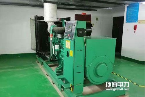 柴油發(fā)電機多少錢？頂博解密發(fā)電機價格影響因素