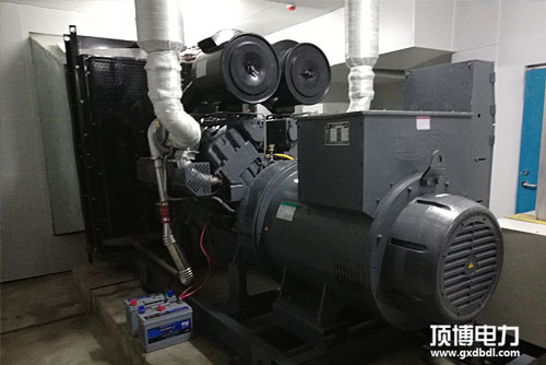 眼花繚亂！應(yīng)急備用柴油發(fā)電機(jī)組可以分為哪些類型？